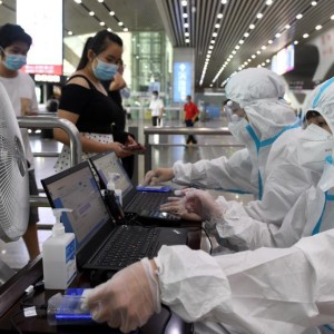  网坛新科技助力训练，智能穿戴设备成标配