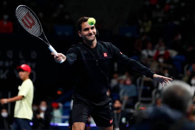  费德勒退役巡演引爆全场泪目