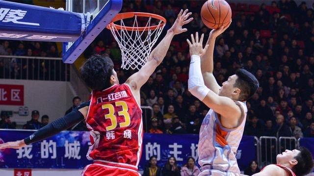  广东宏远末节发力，战胜新疆稳固联赛榜首