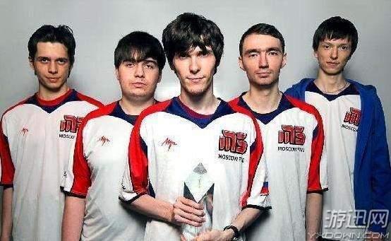  电竞传奇选手宣布退役告别赛场  