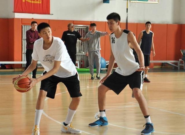  青年男篮集训备战亚洲锦标赛