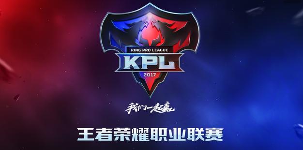  电竞选手日常训练，汗水铸就辉煌战绩